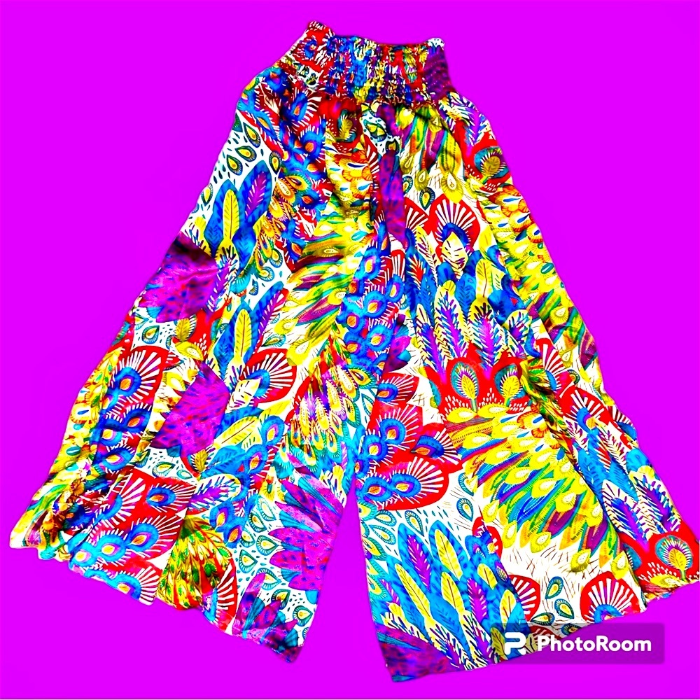 TRUZ Women’s Wide Leg Palazzo Pants Elastic Waist Size Medium/Large Capri Length